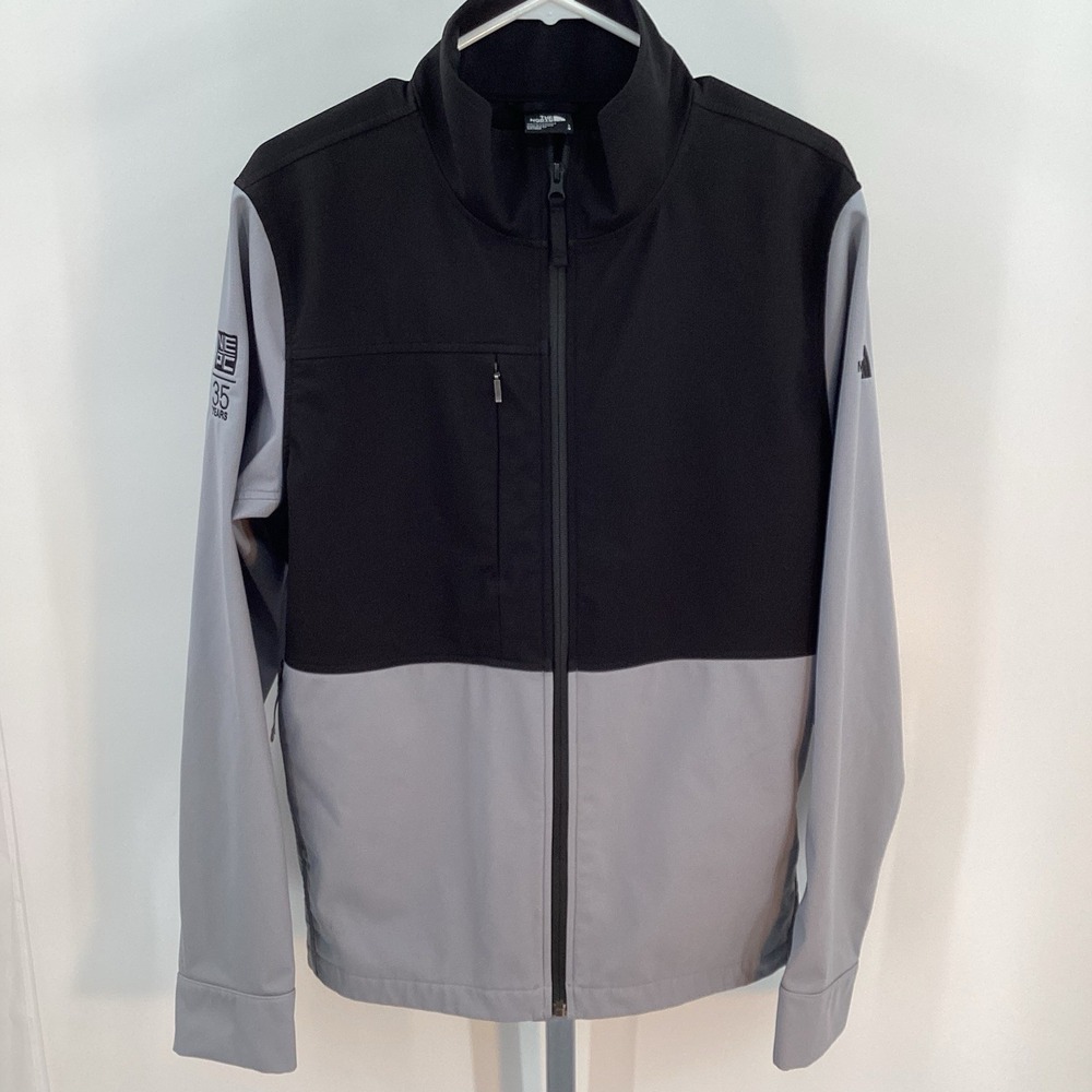 Mens The North Face Castle Rock SoftShell Full Sip Long Sleeve Jacket-Black/Gray